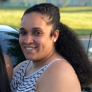 Meet your Posher, Aimee